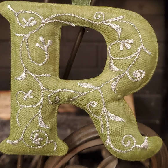 Hand Embroidered Letter Ornament- "R" - Picture 2 of 2